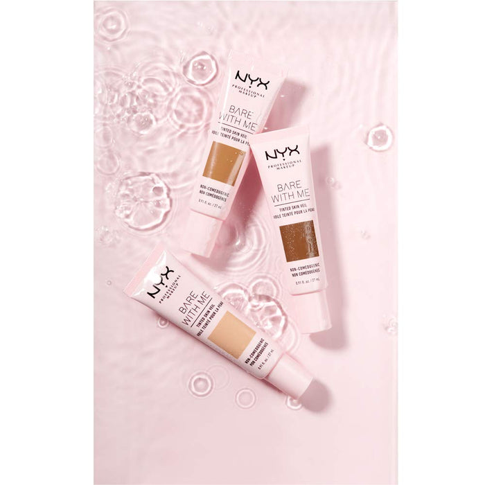 NYX Professional Makeup Bare With Me Tinted Skin Veil, krem BB, nawilżający ekstrakt z aloesu i ogórków, inspirowana pielęgnacja skóry, lekkie pokrycie, kolor: cynamon mahoń