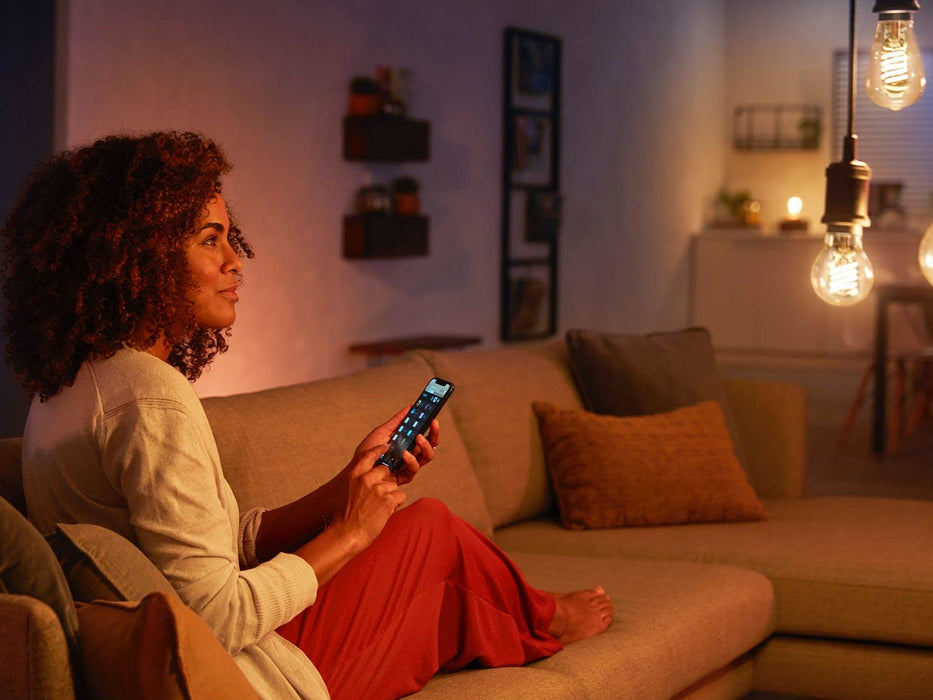 Philips Hue Filament White Ambiance Inteligentna żarówka LED E27 7W ST64, retro żarówka Edisona, ciepłe białe światło, możliwość przyciemniania