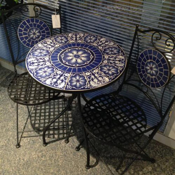 XIAOLIN Retro Mozaika Okrągły Stół - Odkryty Płytki Ceramiczne Akcent Stół Patio Ogród Meble Balkonowe - Niebieski I Biały 22.8x29.5 Cal