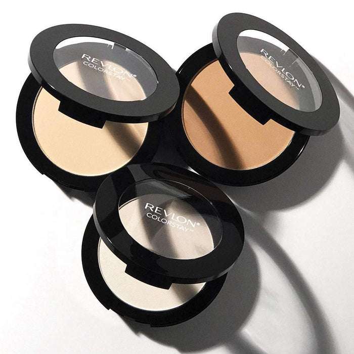 Revlon ColorStay Pressed Powder Light/Medium 830, 1 opakowanie (1 x 8,4 g)