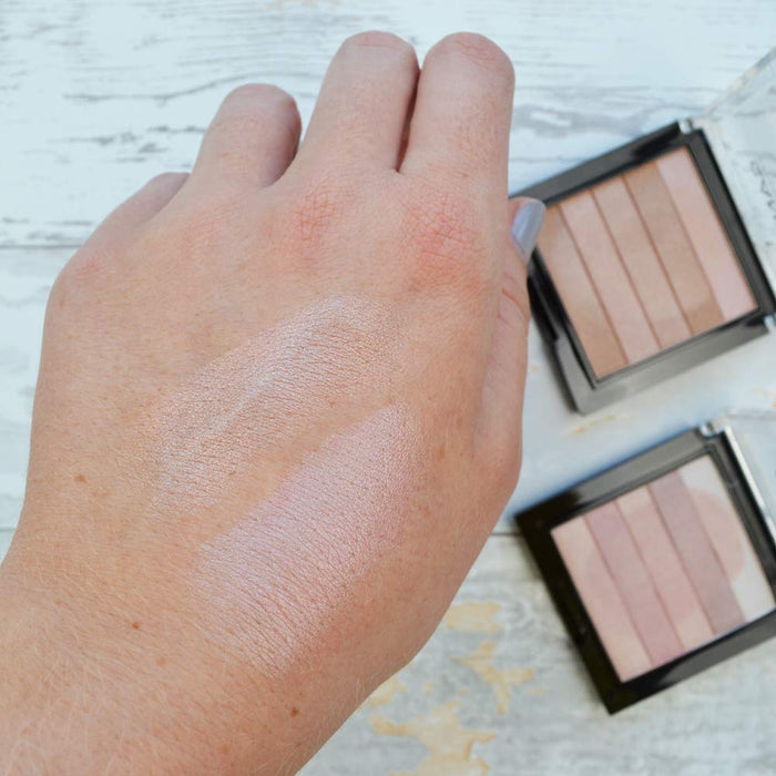 SANTE Naturkosmetik Beautifying Highlighter, 02 róże, 5 odcieni pudru, bio-ekstrakty i olejek makadamia, naturalny makijaż, 7 g