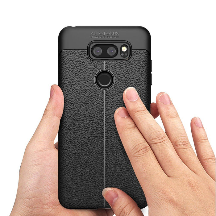 NALIA Skórzane etui kompatybilne z LG V30, silikonowe ultracienkie ochronne etui na telefon gumowe etui żelowe premium miękka skóra, odporne na wstrząsy wąski tył ochraniacz na zderzak tylna obudowa smartfona - czarne