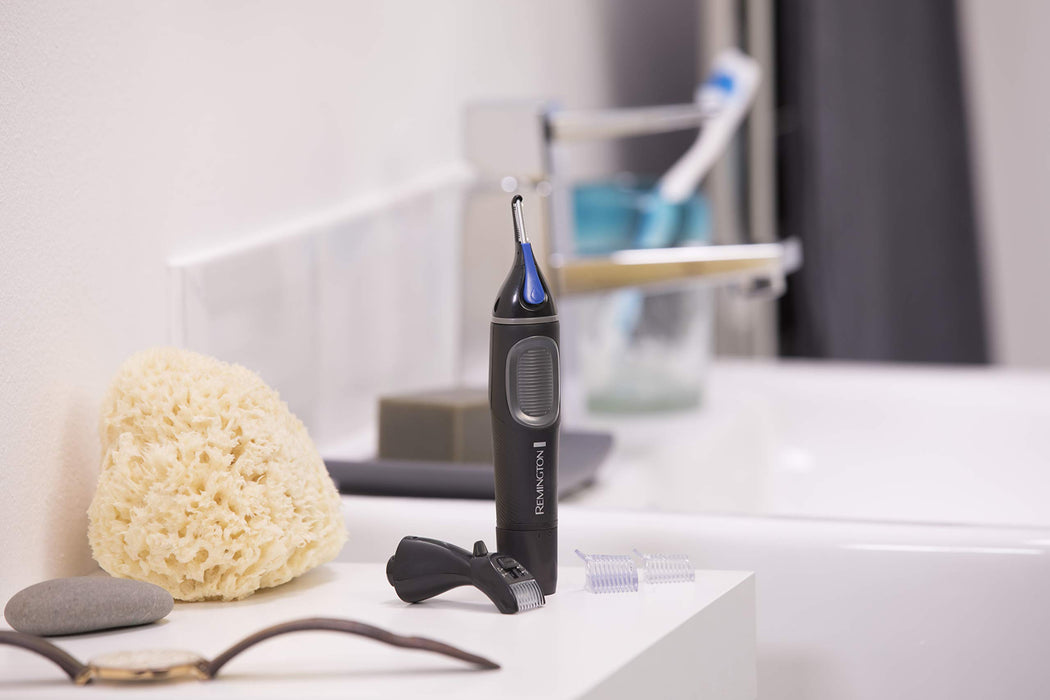 Remington trymer do nosa, uszu i brwi, stalowe ostrza Advanced Steel, trymer liniowy, na baterie 1x AAA, możliwośc mycia pod bieżącą wodą, czarny, Hygiene Clipper Lithium NanoSeries NE3870