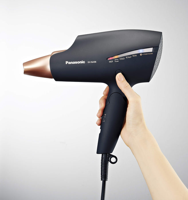 Panasonic EH-NA98 suszarka do włosów z technologią Double Mineral (Nanoe™, 1800W, pielęgnacja włosów, skóry głowy i twarzy, 3 prędkości), czarno-złota