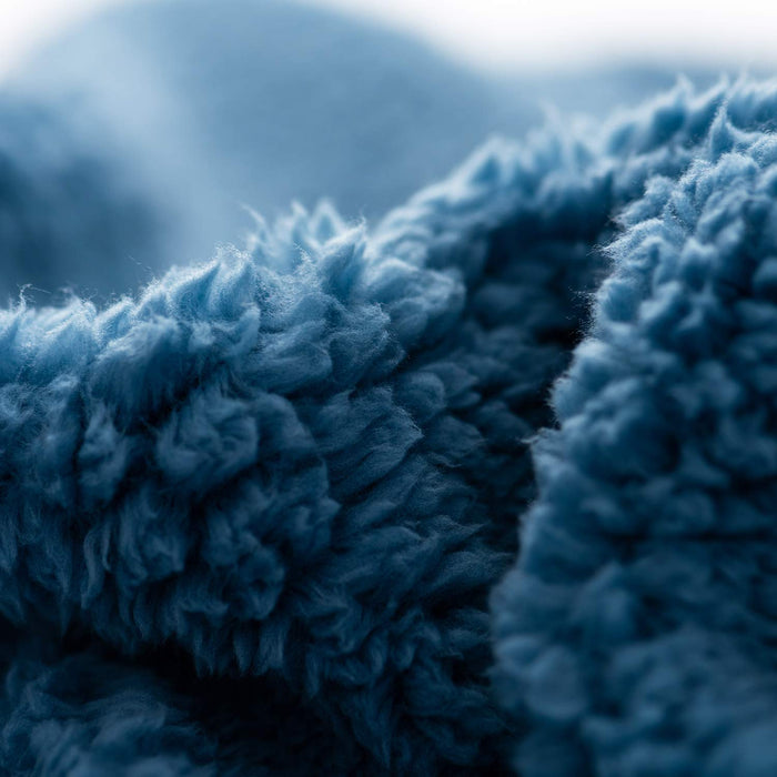 Anjee Sherpa koc polarowy, dwustronny, super miękki koc dwustronny, ciepły i lekki koc dekoracyjny, niebieski łupek na pojedyncze wymiary 130 x 150 cm(50x60 inch)