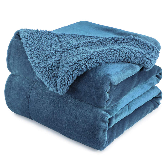Anjee Sherpa koc polarowy, dwustronny, super miękki koc dwustronny, ciepły i lekki koc dekoracyjny, niebieski łupek na pojedyncze wymiary 130 x 150 cm(50x60 inch)
