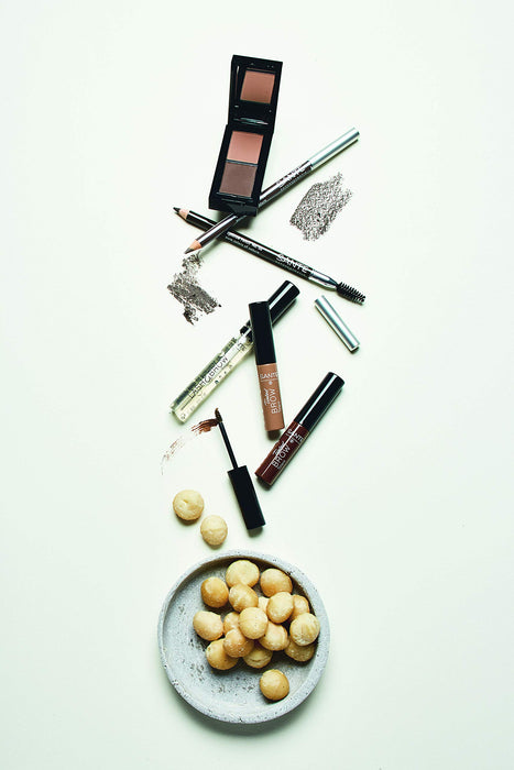 SANTE Naturkosmetik Eyebrow Pencil nr 01 blonde, do wypełniania brwi, ze szczoteczką do brwi, bez karminu, naturalny makijaż, 1 g