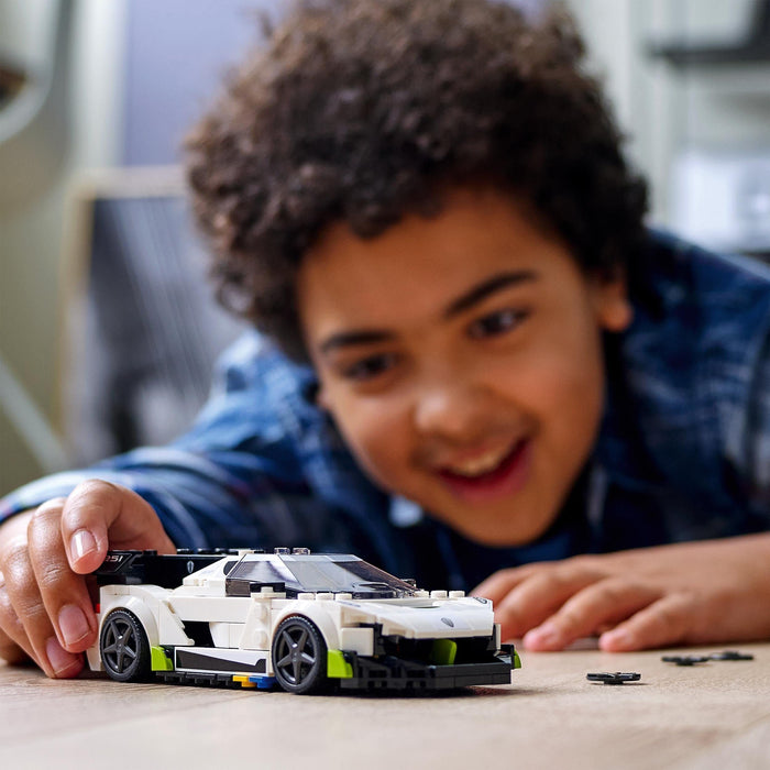 LEGO Speed Champions 76900 Koenigsegg Jesko — najlepsza zabawkowa replika auta dla dzieci (280 elementów)