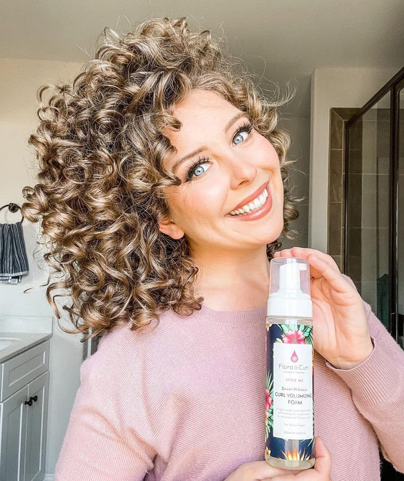 Sweet hibiscus curl volumizing foam 200ml