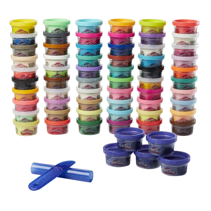 Kolorowa superkolekcja ciastoliny Play-Doh, zestaw 65 małych tub po 28 g nietoksycznej masy plastycznej, zawiera różne rodzaje ciastoliny: szafirową, błyszczącą, konfetti