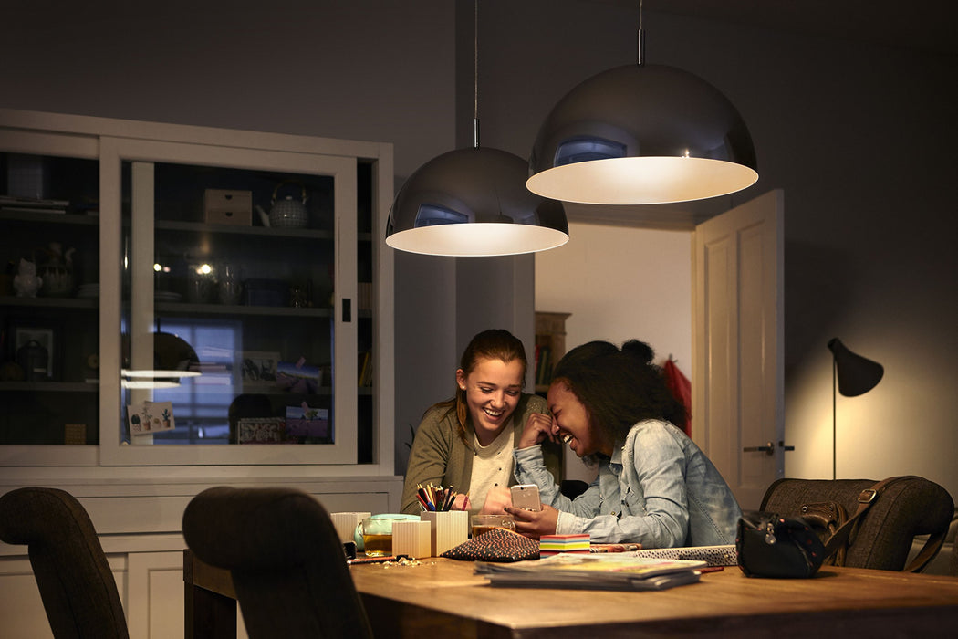 Philips 8718696761267 Klasyczne Żarówki LED, E27, 9 W, Ciepła Biel, 806 Lumenów, 2700 Kelwinów, 3 Sztuki