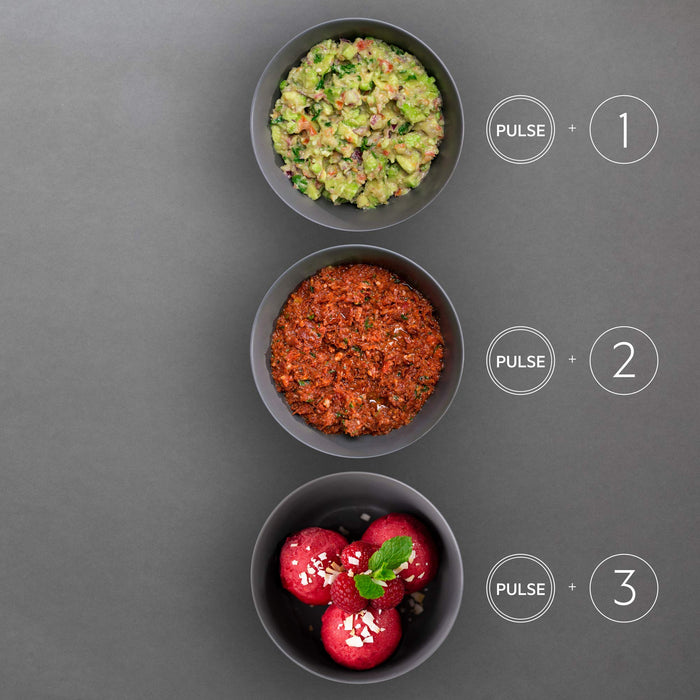 Electrolux Blender kielichowy z technologią pochylenia, 3 specjalne programy, 3 prędkości + funkcja Pulse, W zestawie akcesoria, 2 l dzbanek, 6 ostrzy ze stali nierdzewnej, Moc 900W, E7TB1-4GB, Czarny