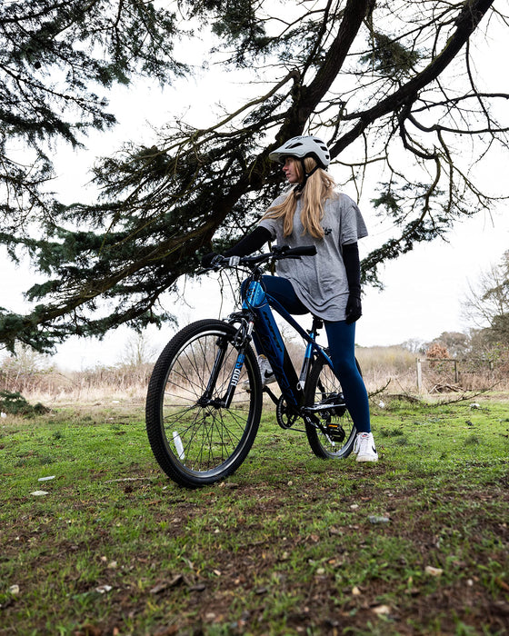 HYPER rower elektryczny MTB 26" z wbudowaną baterią 36 V 7,8 Ah, aluminiowa rama, przednie zawieszenie, czarny/niebieski